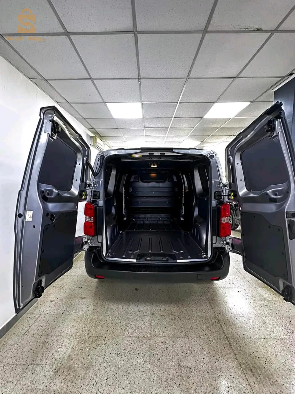 peugeot expert commercial  2023