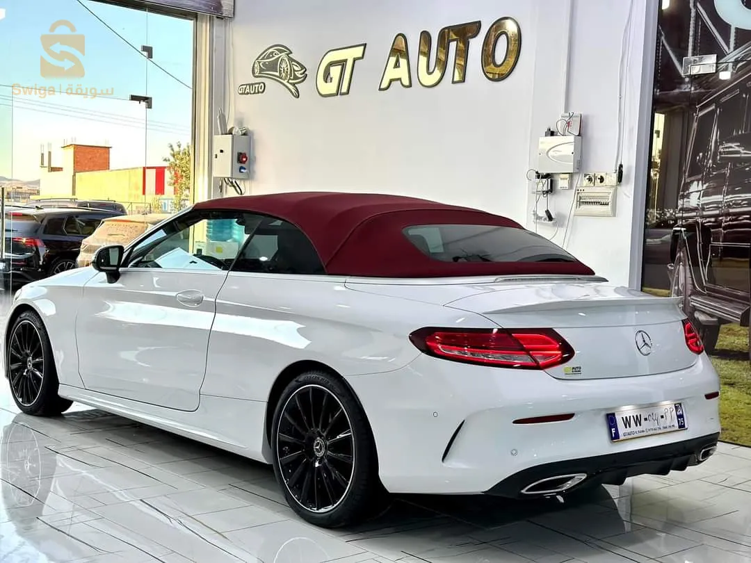 Mercedes Benz 2022