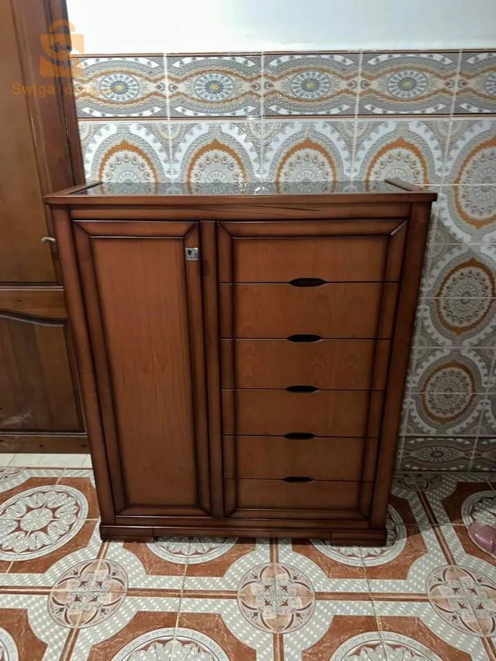 خزانة احذية