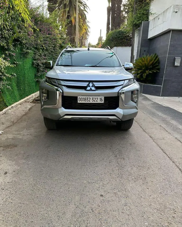 Mitsubishi L200 Sportero
