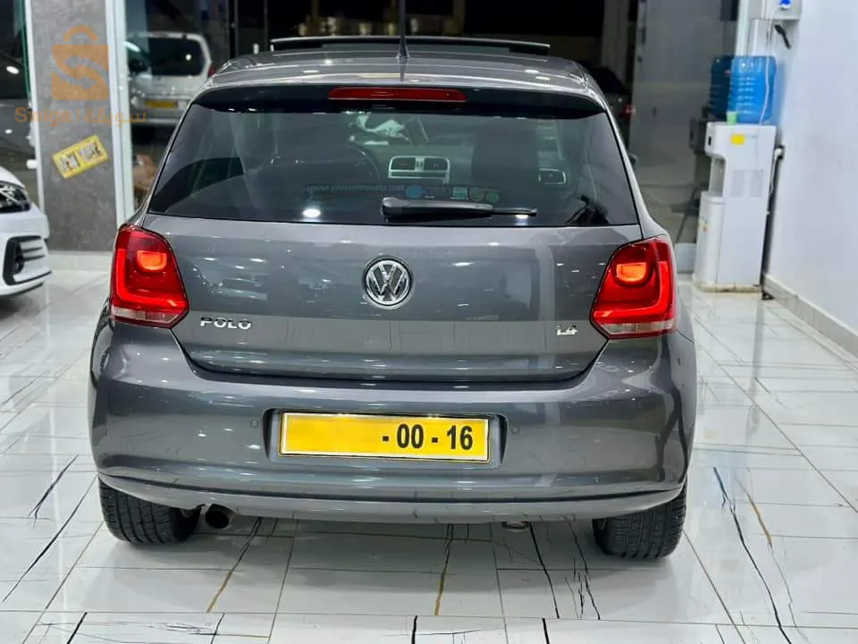 volkswagen polo life 2013