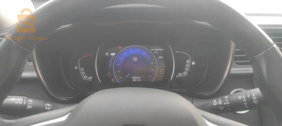 Renault Kadjar Safia machia 18000 km full options moteur 13 140 CV boite automatique