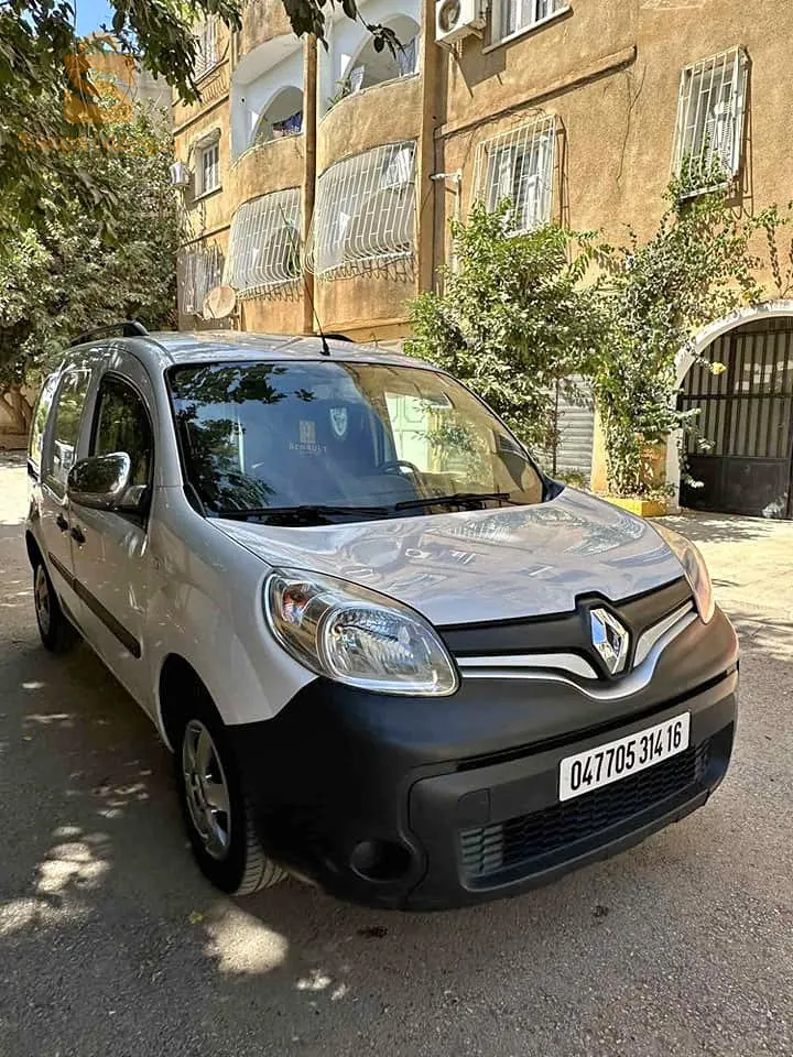 Kangoo 00sbigha machi 369 moteur rvis217 offert machi b3ida slm 217 DZD