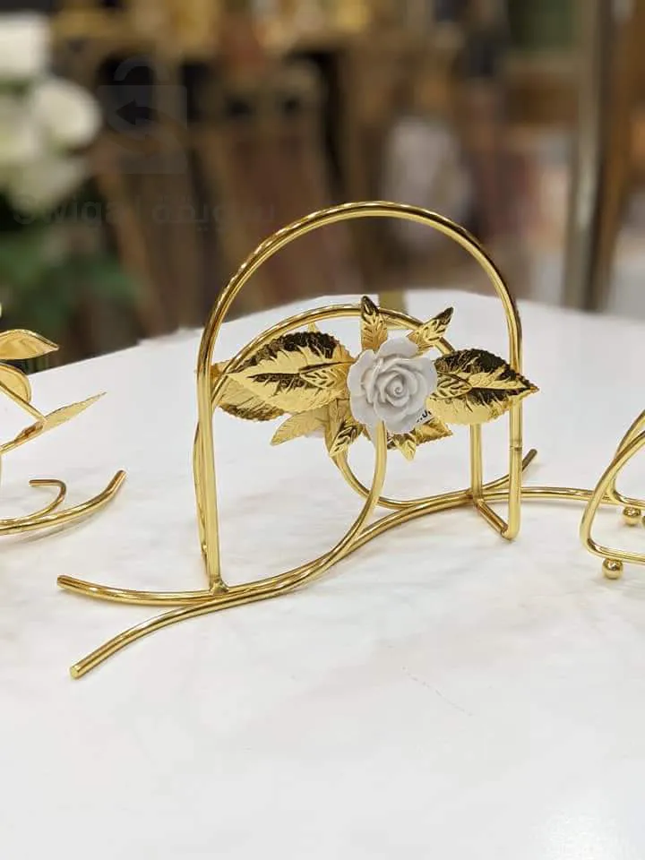 حامل المناديل الورقية