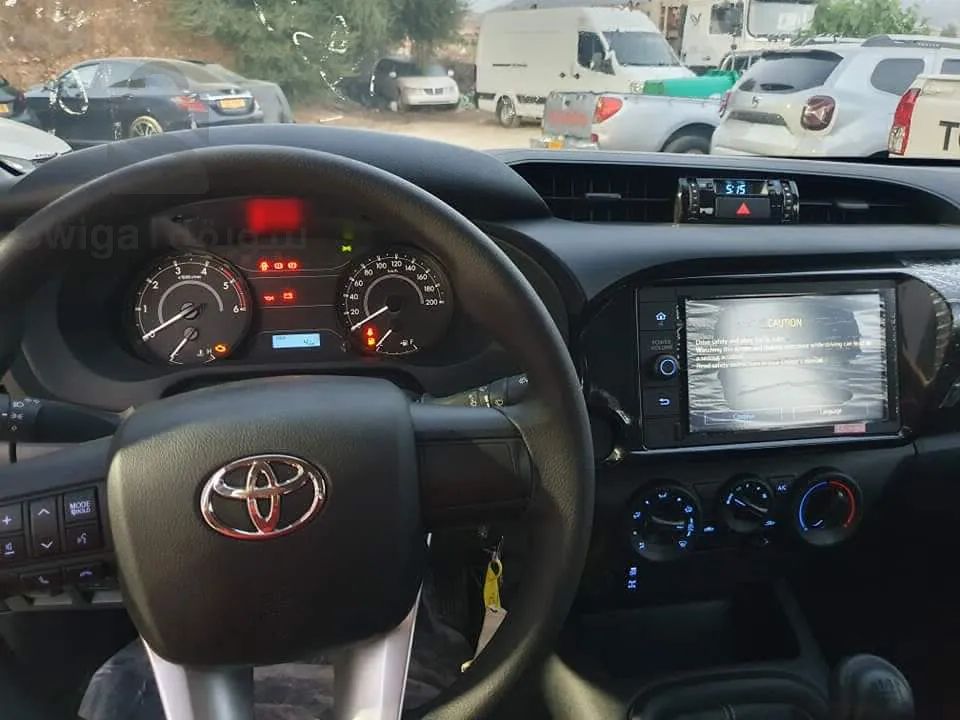 TOYOTA DOUBEL CABINE