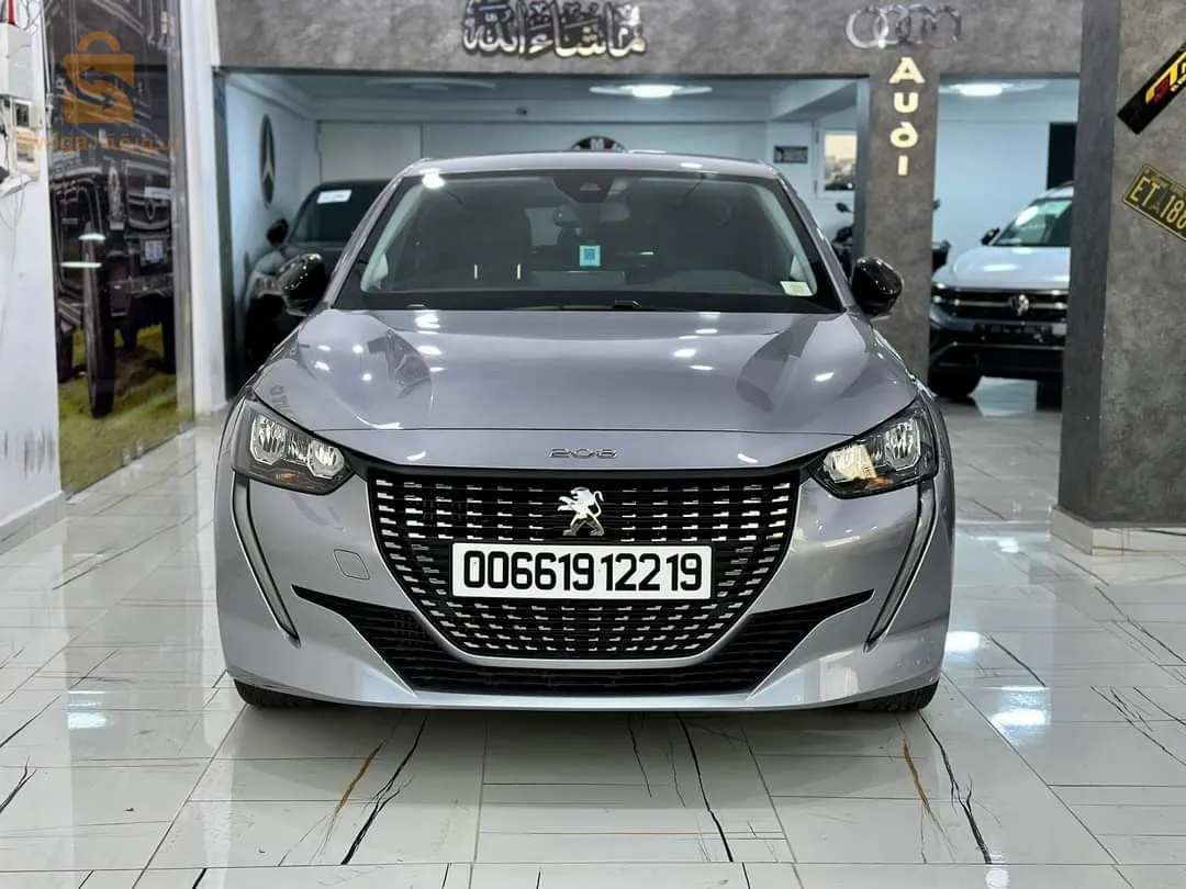 peugeot 208 allur 2022