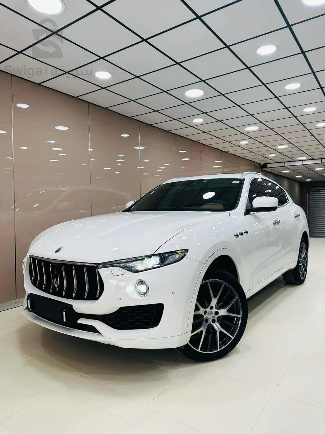 MAZERATI          LEVANTE