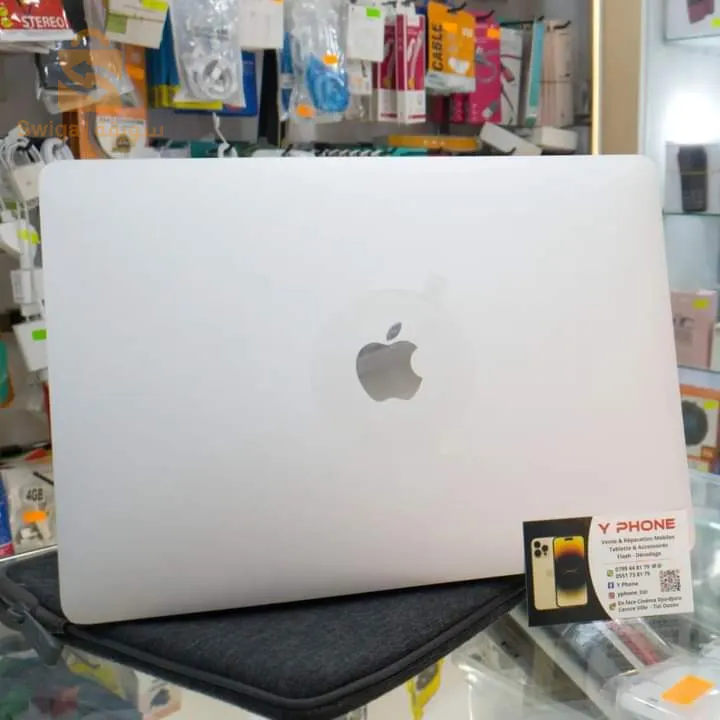 Apple macbookpro m2 2022