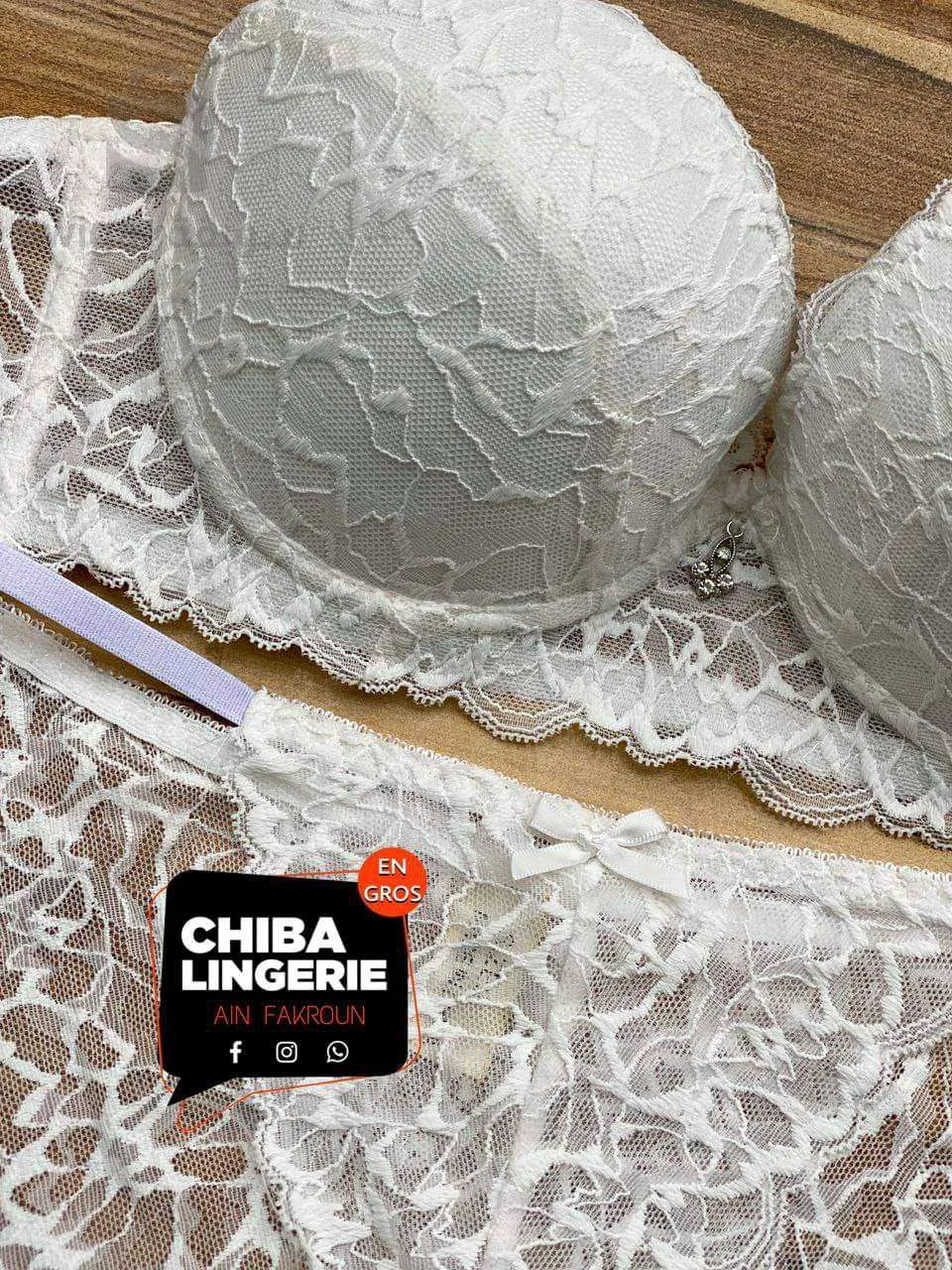 deux pièce dentelle