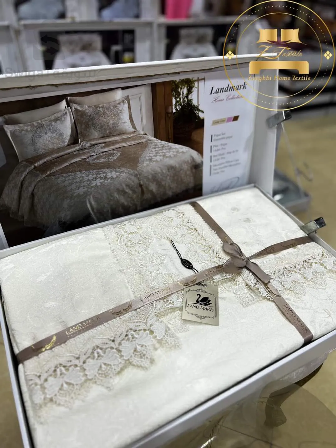 غطاء سرير + ملاءة + 2 غطاء وسادة