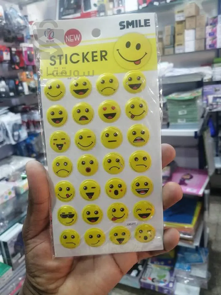 Autocollants adhésifs