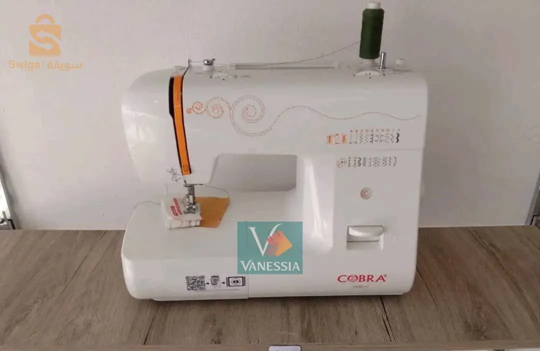 Machine a coudre de la marque Cobra