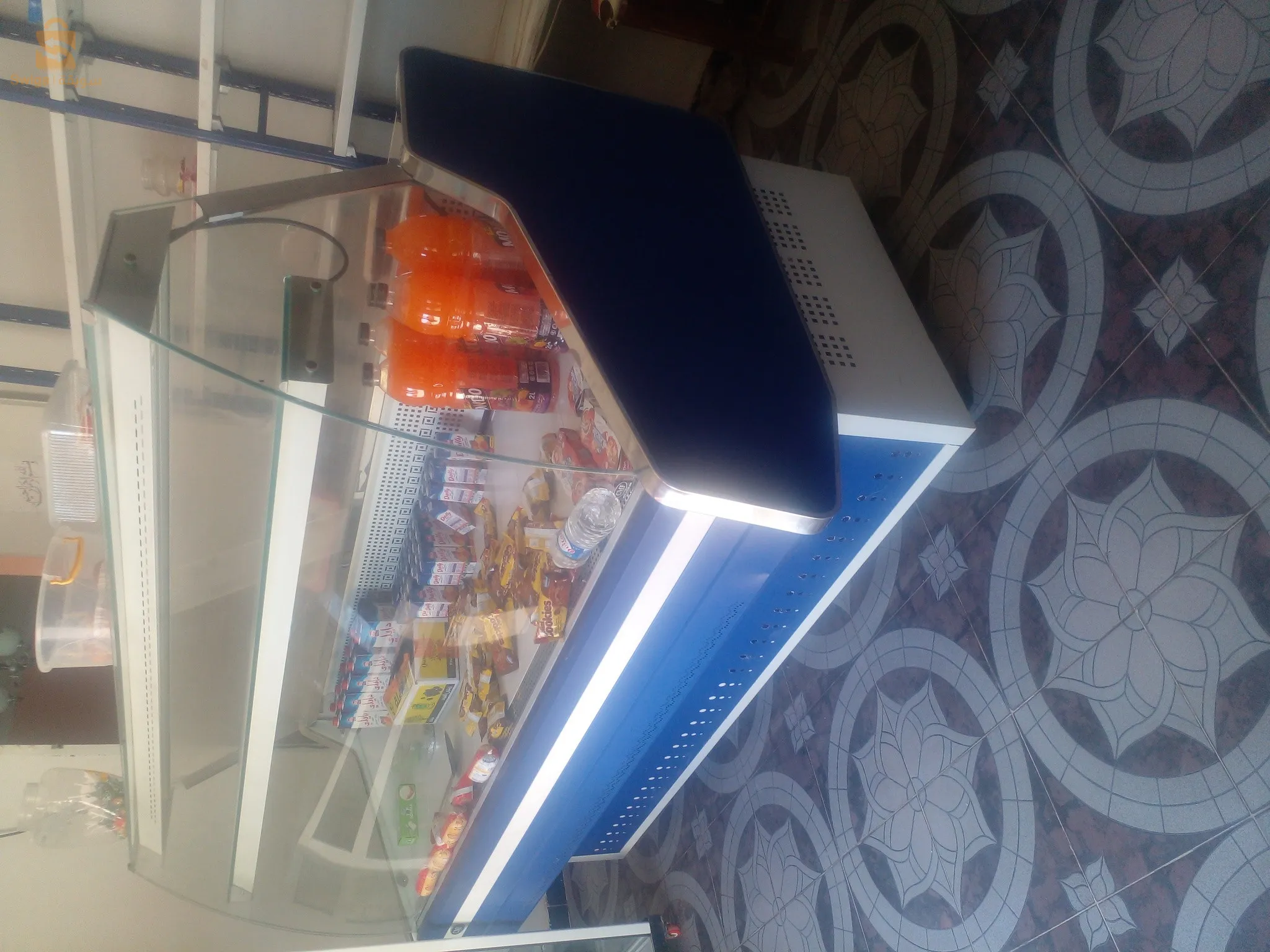 ثلاجة العرض