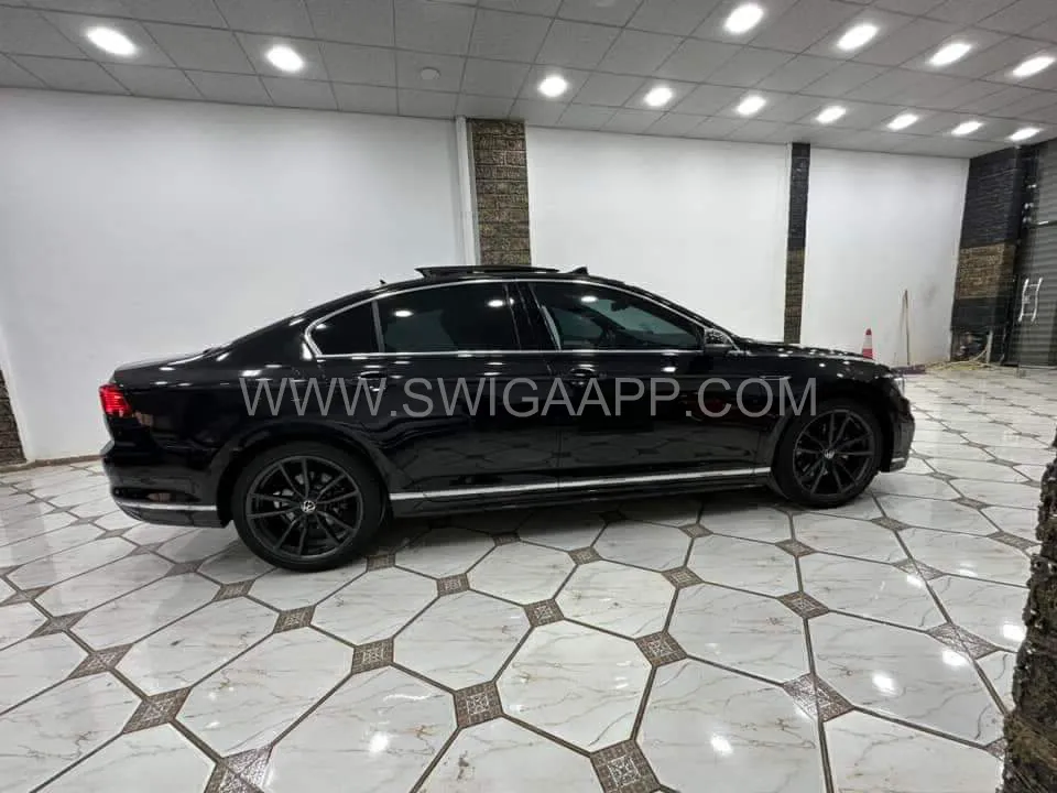 باسات