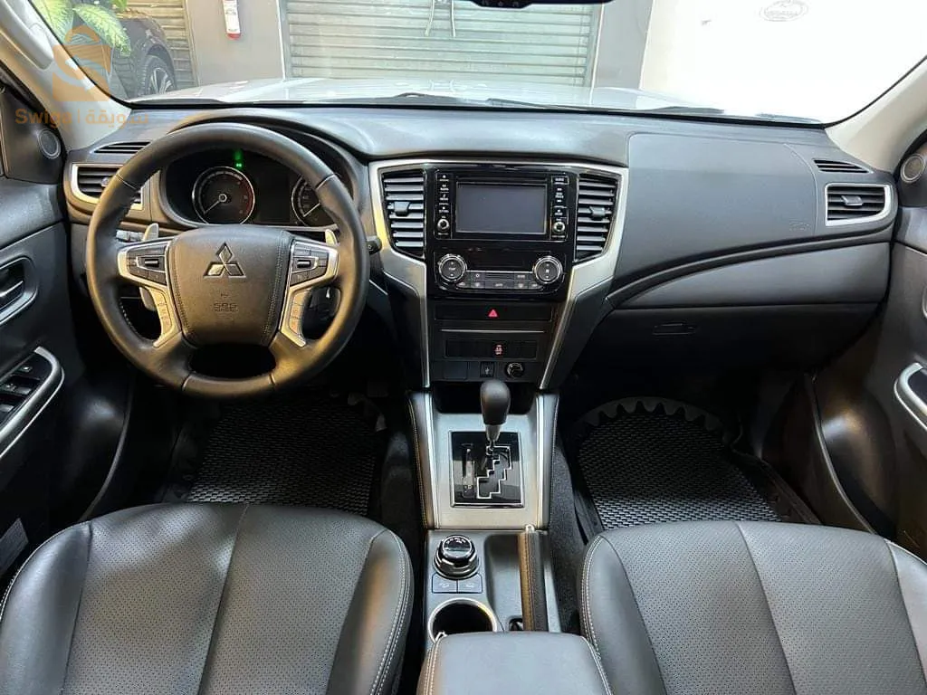 Mitsubishi L200 sportero