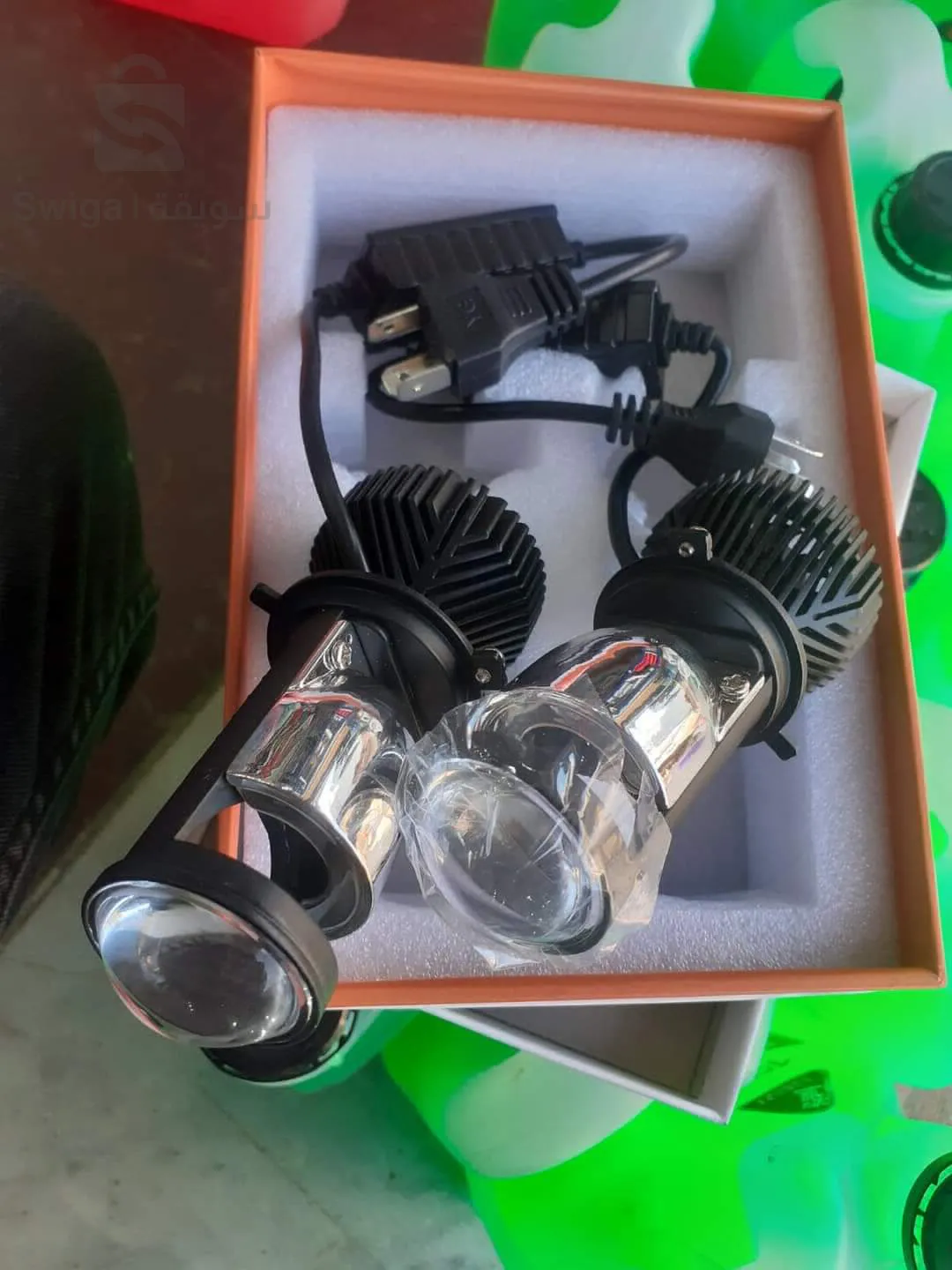 .مصباح زينون H4