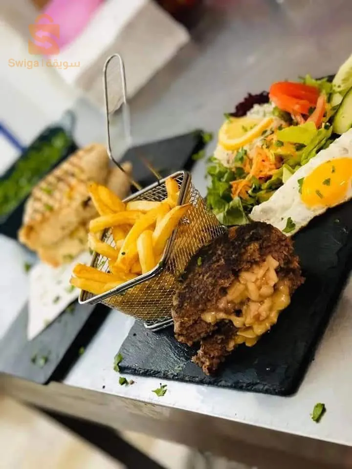 صحون الأكل السريع