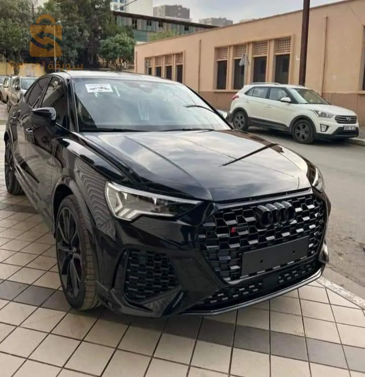 AUDI RSQ3 SPORTBACK