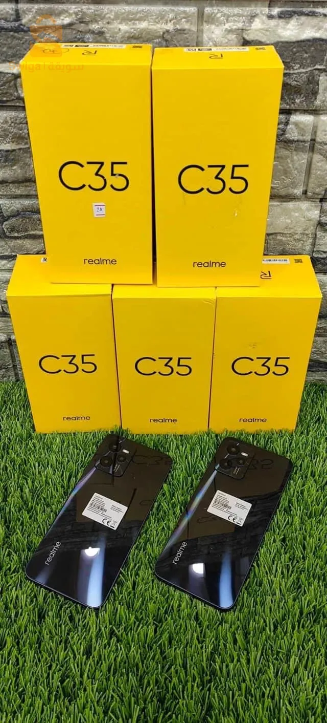 Realme C35
