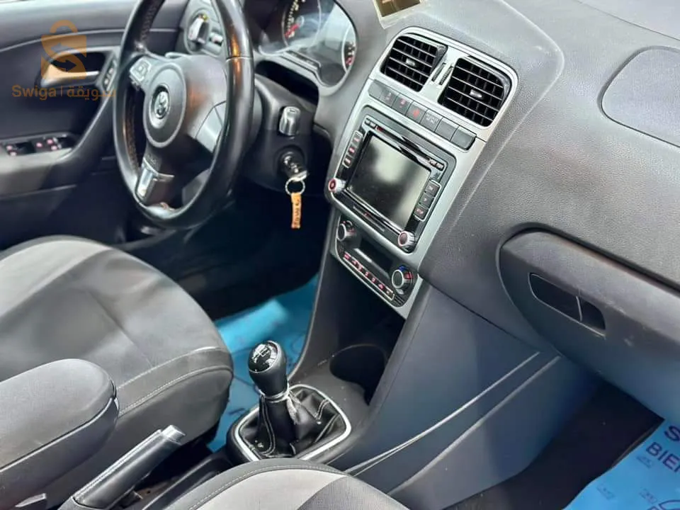 volkswagen polo life 2013