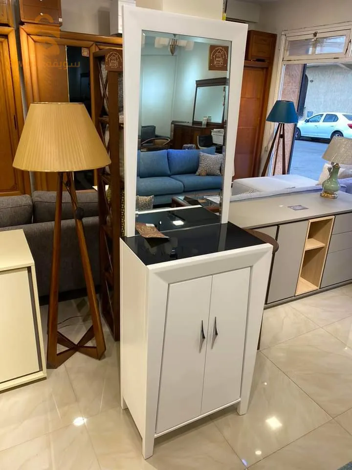 خزانة احذية