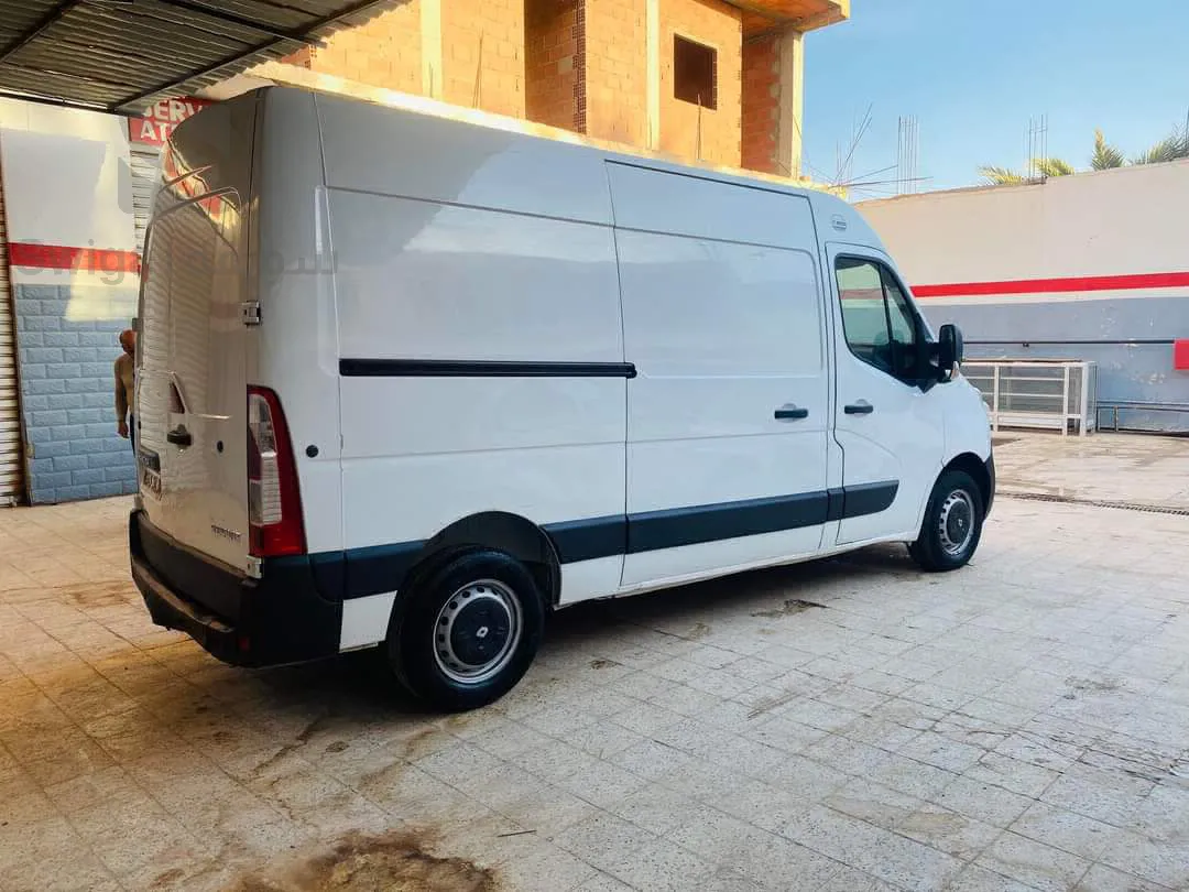 RENAULT  MASTER          2014