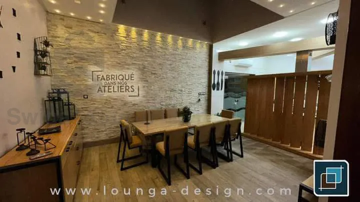 طاولات وكراسي