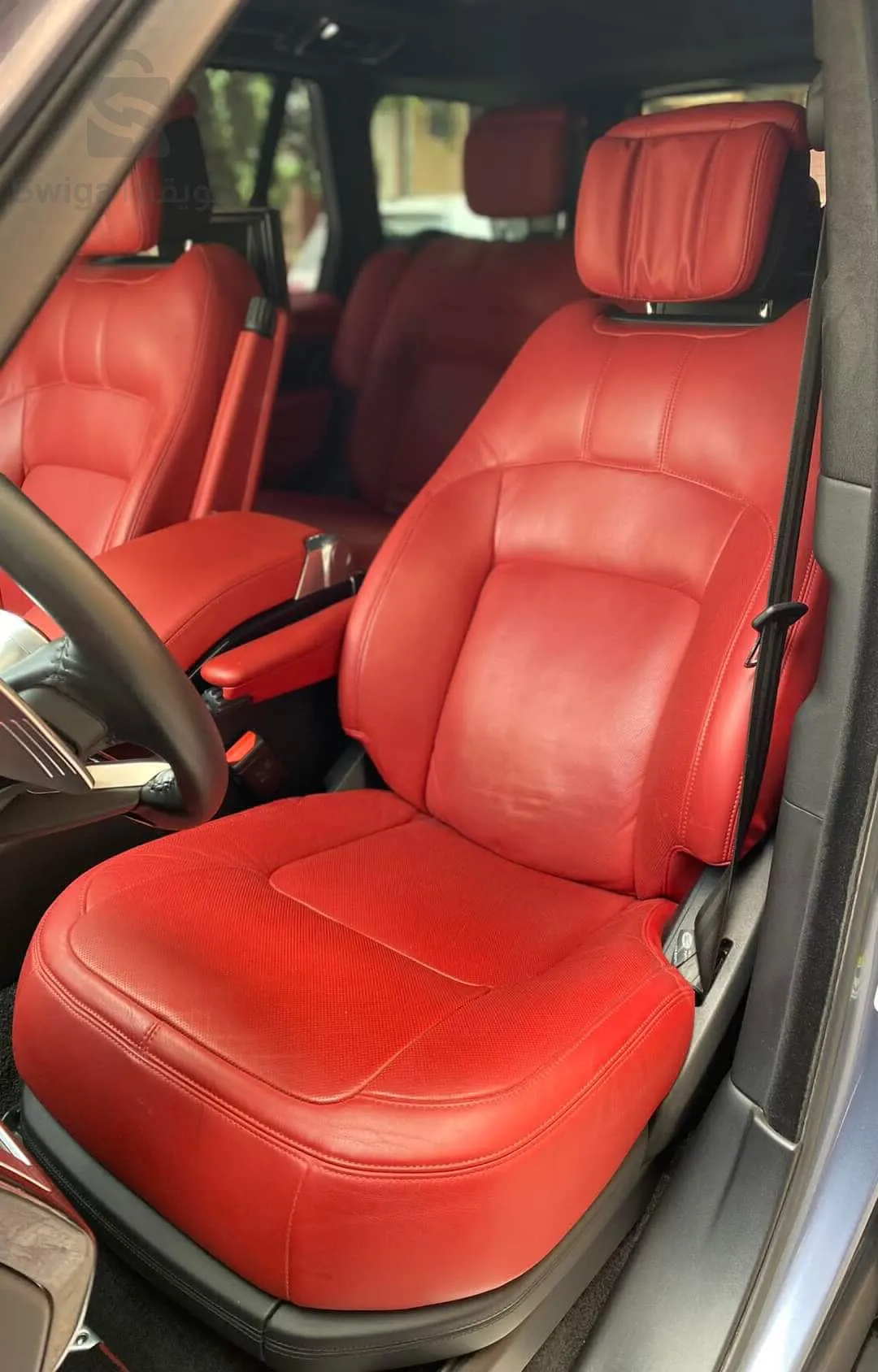 Range Rover Vogue p400