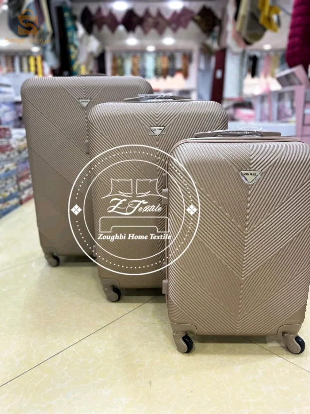 Unbreakable 3-piece suitcase
