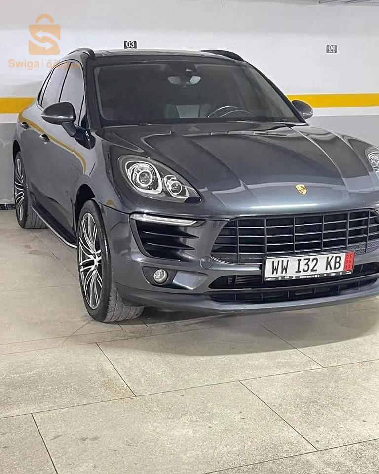 Porsche Macan