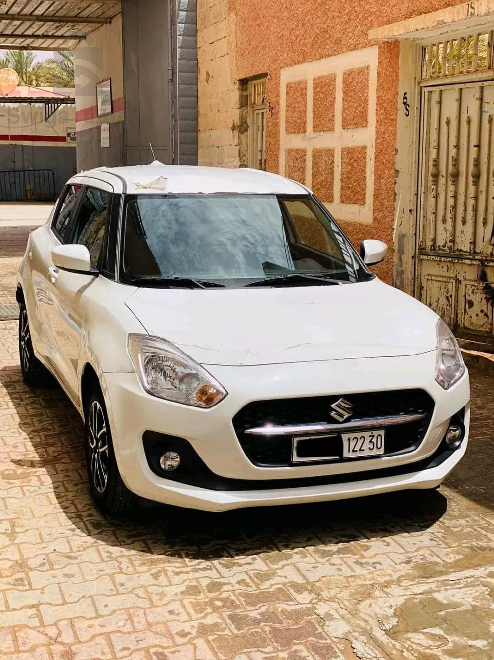 SUZUKI SWIFT  2022 - 9000 km