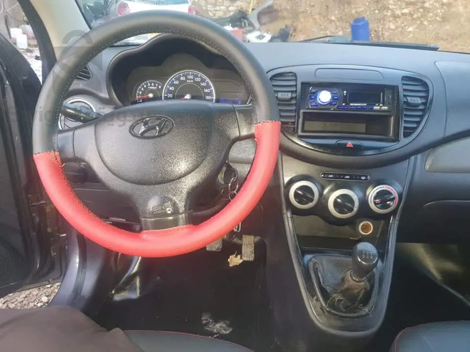 I10