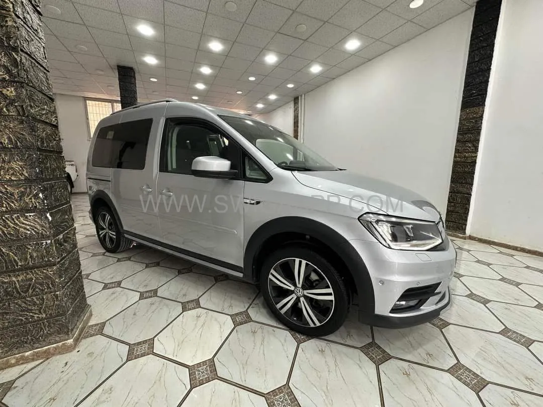 CADDY ALLTRACK  2.0TDI 143ch