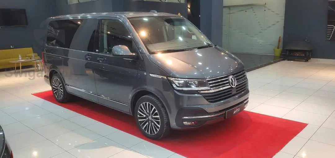 Volkswagen Multivan 2021 Multivan 15000km