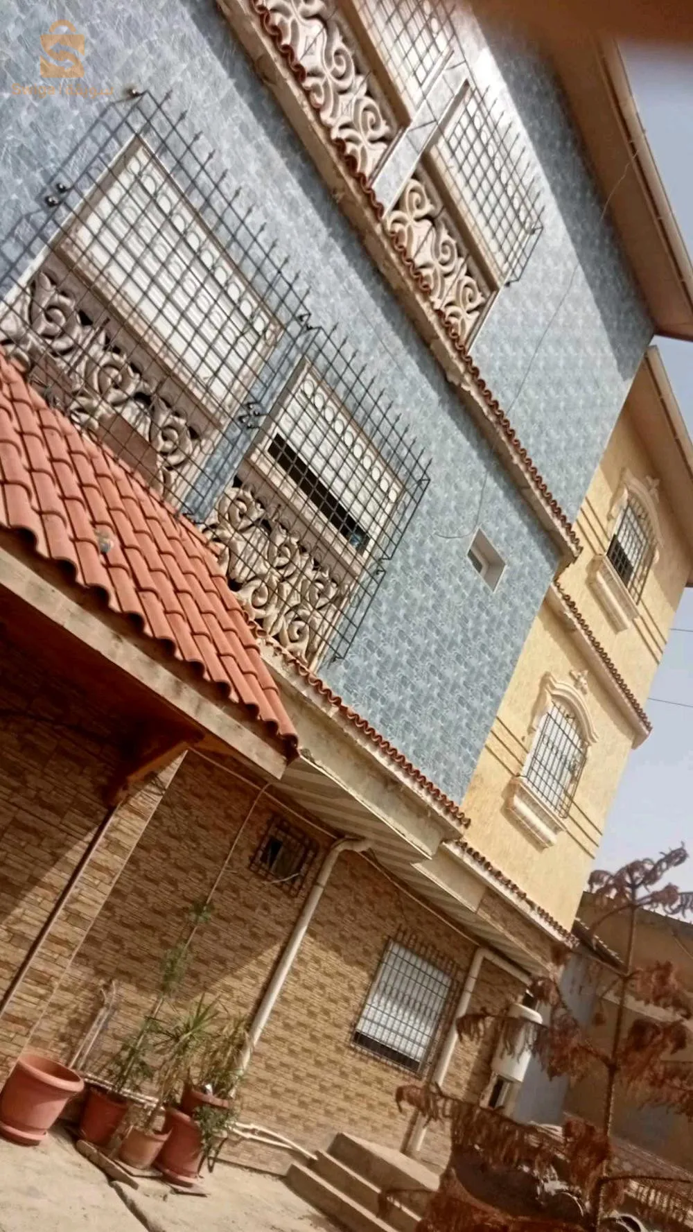 فيلا للبيــــــع في الشرفة بي ولاية الشلف