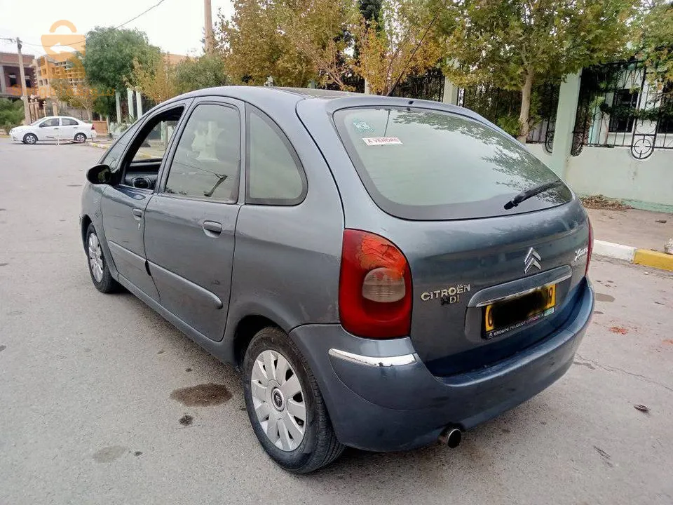 Xsara picasso 2009 2L Hdi  00 sbigha hidden information