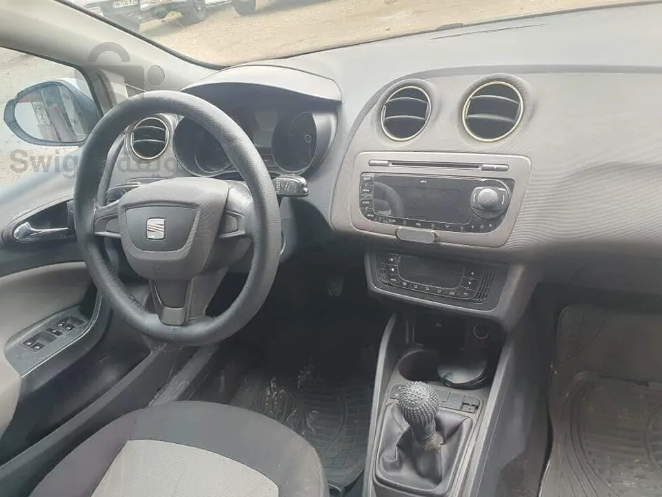 SEAT IBIZA