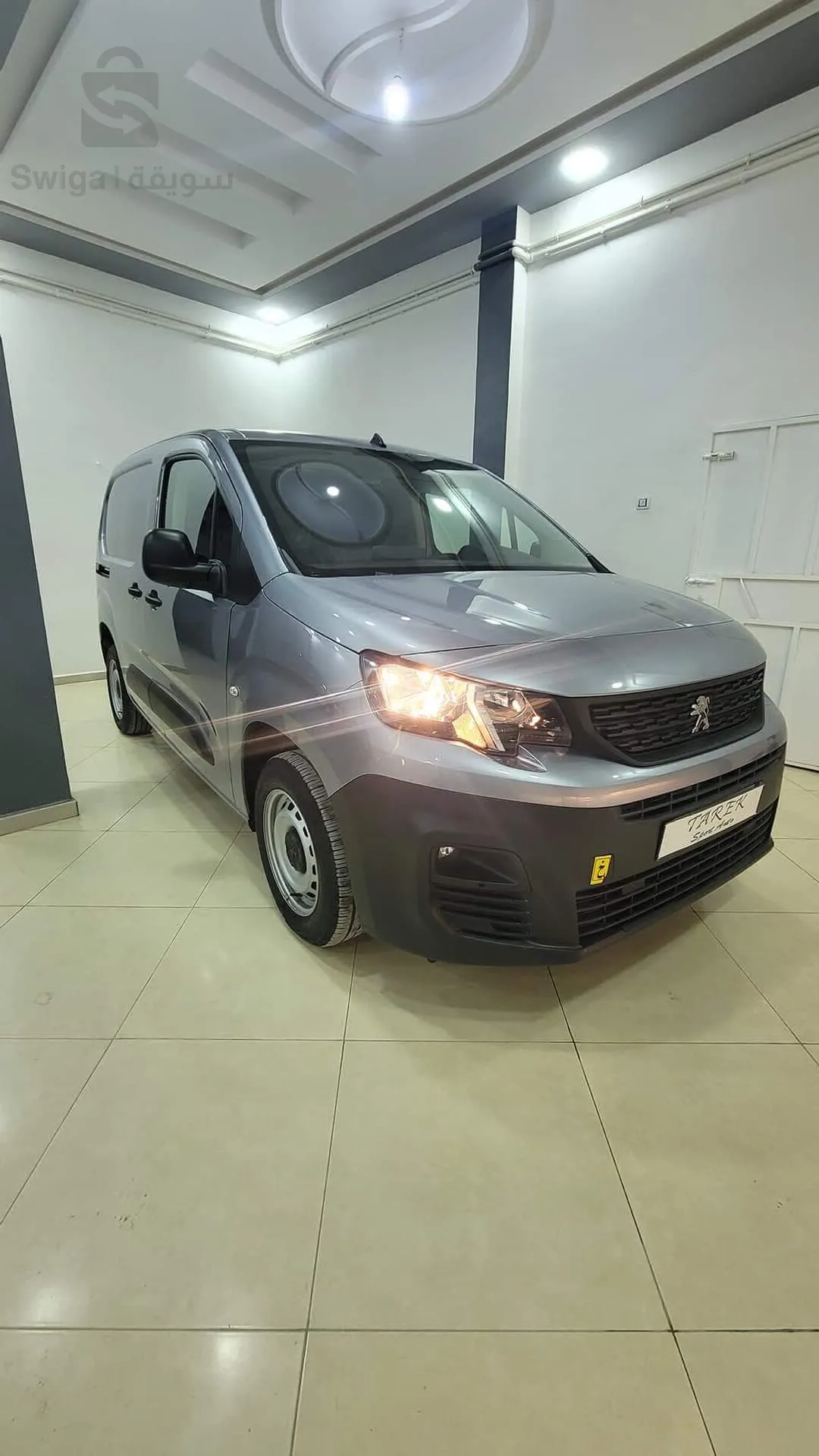 PEUGEOT K9 3 PLAS  1.6 HDI 92CH,,DÉLAI