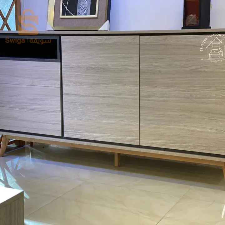 طاولة تلفاز