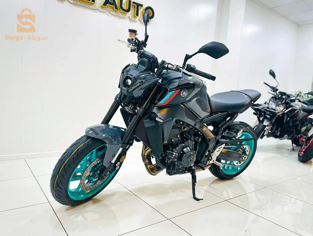 YAMAHA MT 09