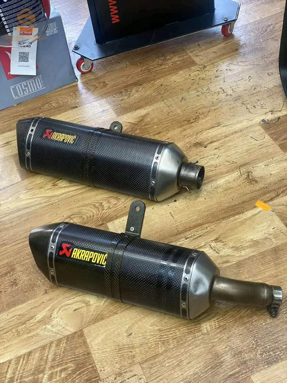 POT ÉCHAPPEMENT AKRAPOVIÇ