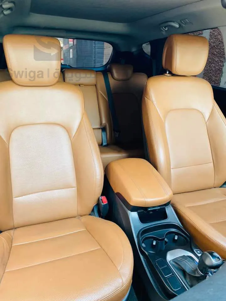 Hyundai SantaFe 2.2L CRDI (4x4)197ch.2019صافي