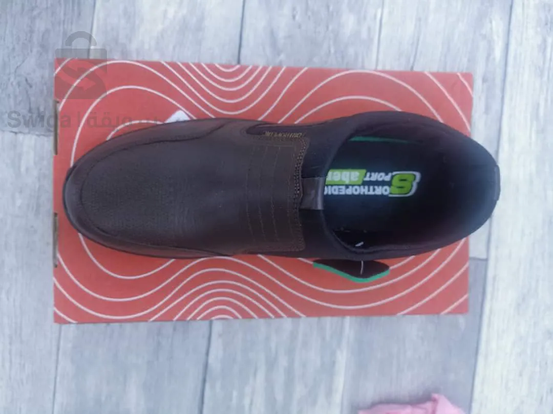 حذاء طبي للرجال