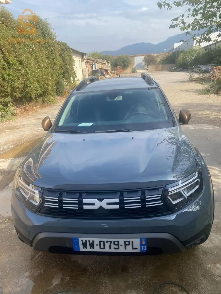 2024 Duster gold 605 DZD