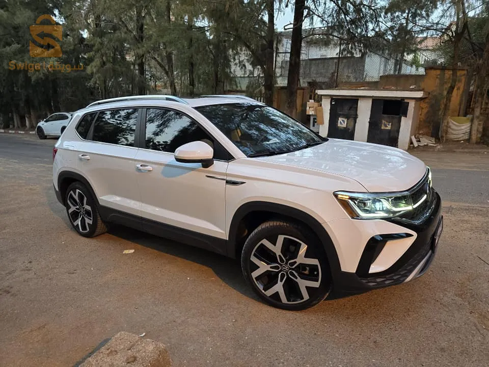 Volkswagen Taos tiguan sel 2022