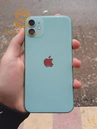 iPhone 11