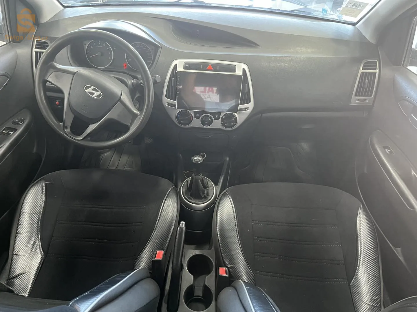 Hyendai   i20    2016