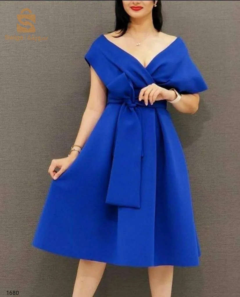 فساتين مناسبة