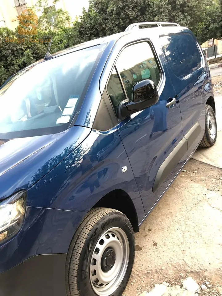 Fiat doblo 2024 8500km