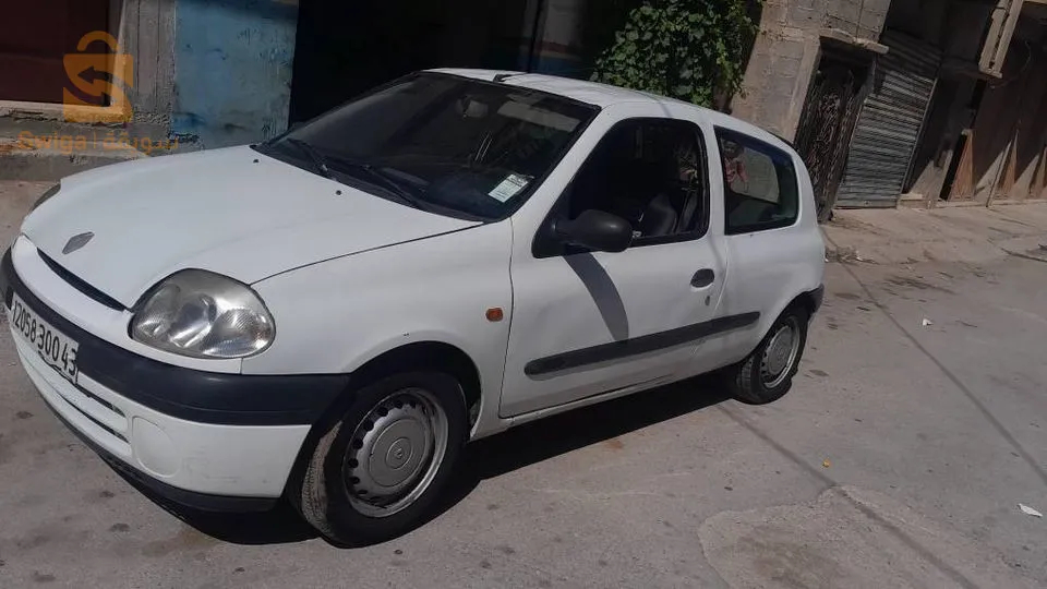 Clio 19